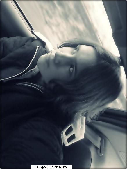 Just crazy@.@! - eu nu am vrut sa le pun fara acordul ei dar e - ●HaLLo●