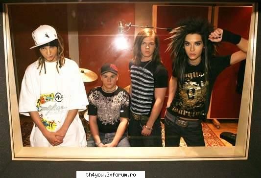 Poze - тσ��ι�ѕ.ℓιєвє.тσм - ●ToKio HotEl●