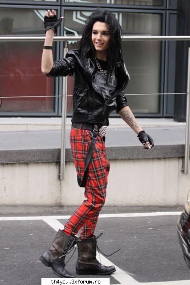 Poze - тσ��` ℓιєв` тσм - ●BiLL KauLitZ●