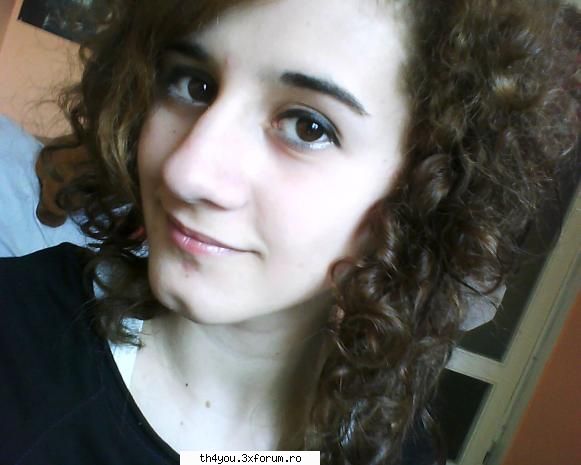 hy!!!:) - si eu sper :X ms da mai am :) - ●HaLLo●